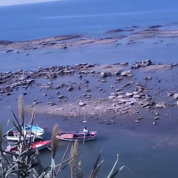 Quand un système d’entraide traditionnel transforme une crique en abri de pêche